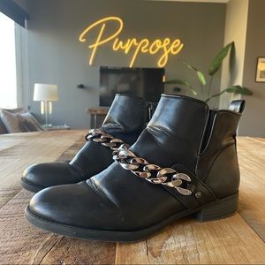 Silver chain black leather ankle flat booties